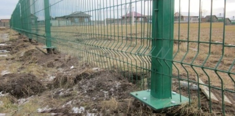 Купить сваи для ограждения от производителя в Кореновске от 1371 руб: низкая цена, быстрая установка